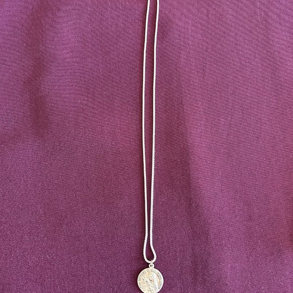 St. Therese of the Child Jesus Pendant Necklace - Picture 5 of 7